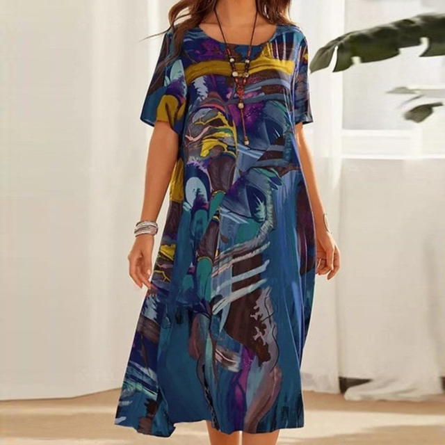 Serafina | Elegant midi dress with abstract print