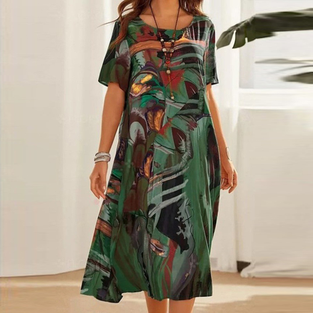 Serafina | Elegant midi dress with abstract print