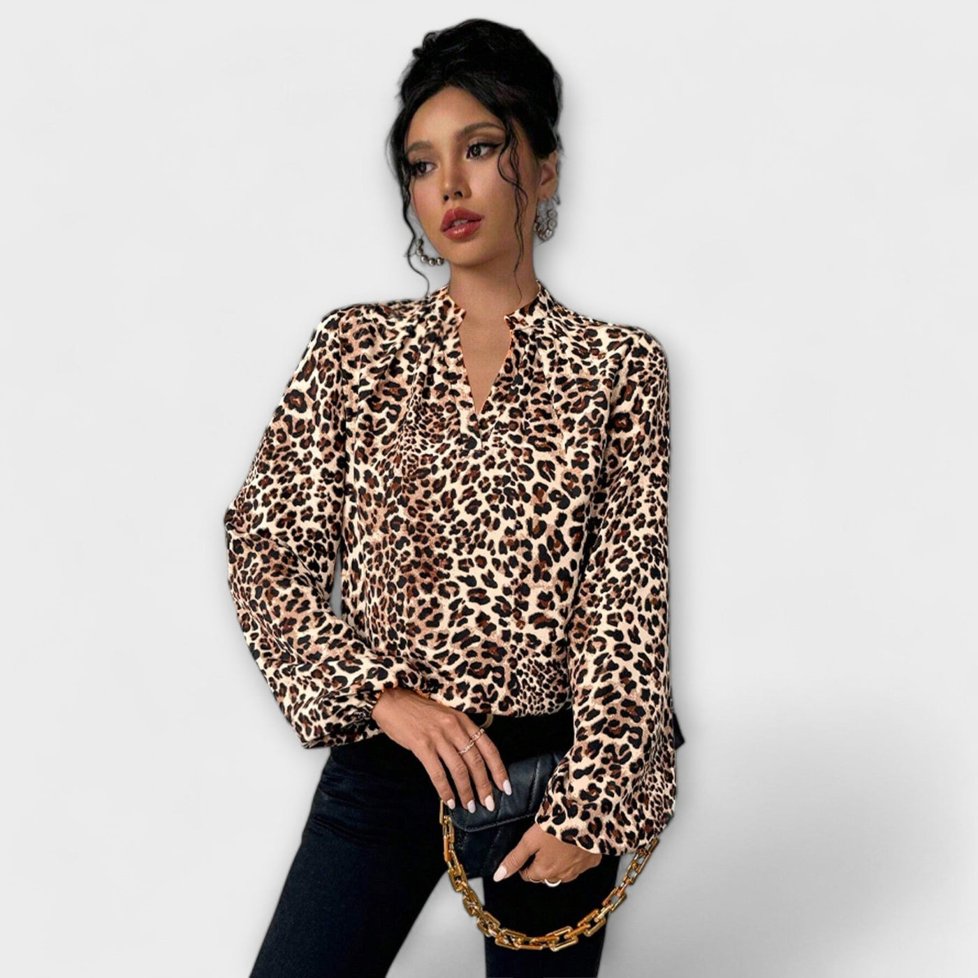 Chiara | Elegant Leopard Blouse