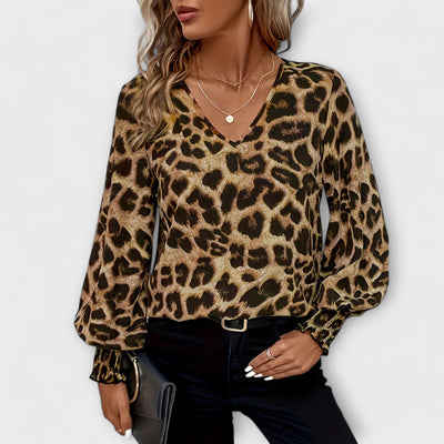 Géraldine | Leopard Blouse with V-neck