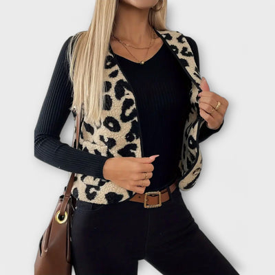 Françoise | Elegant Leopard Vest