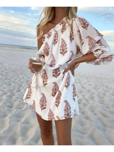 Luna | Boho off-shoulder mini dress with print