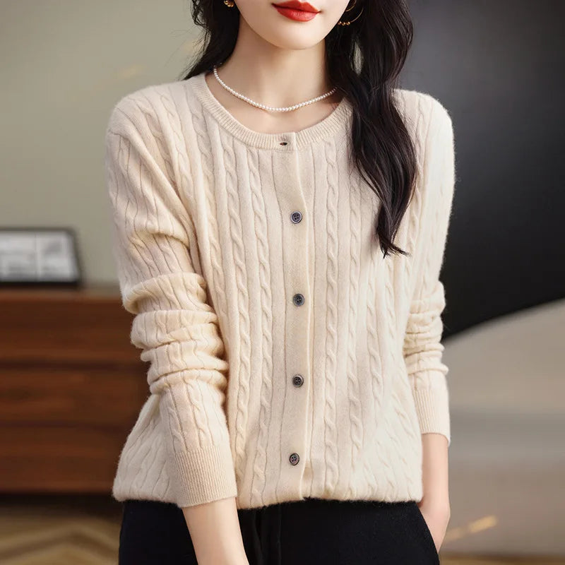 Caroline | Winter Cardigan