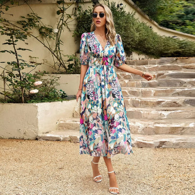 Ezme | Charming midi dress with playful print