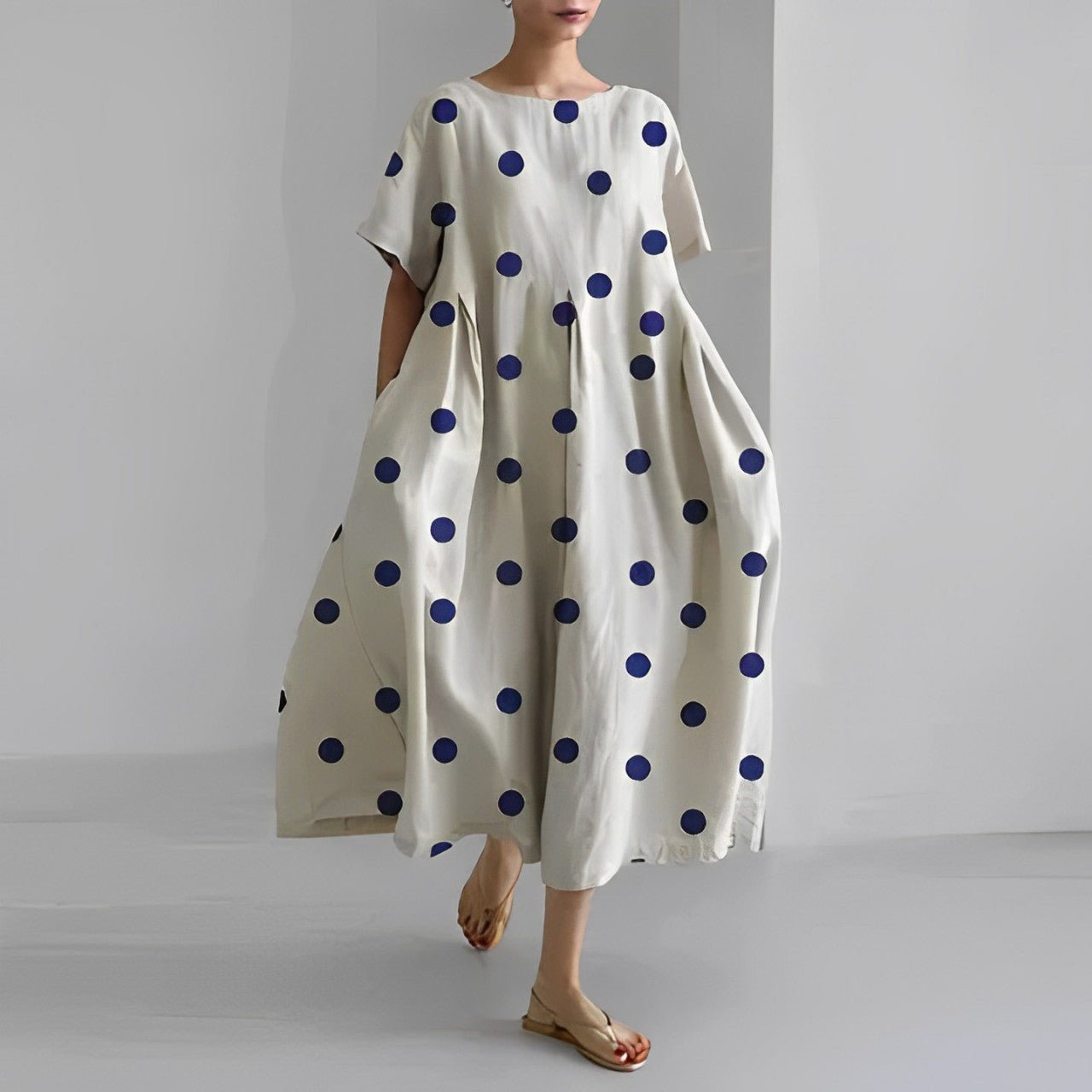 Harper | Airy maxi dress with floral print