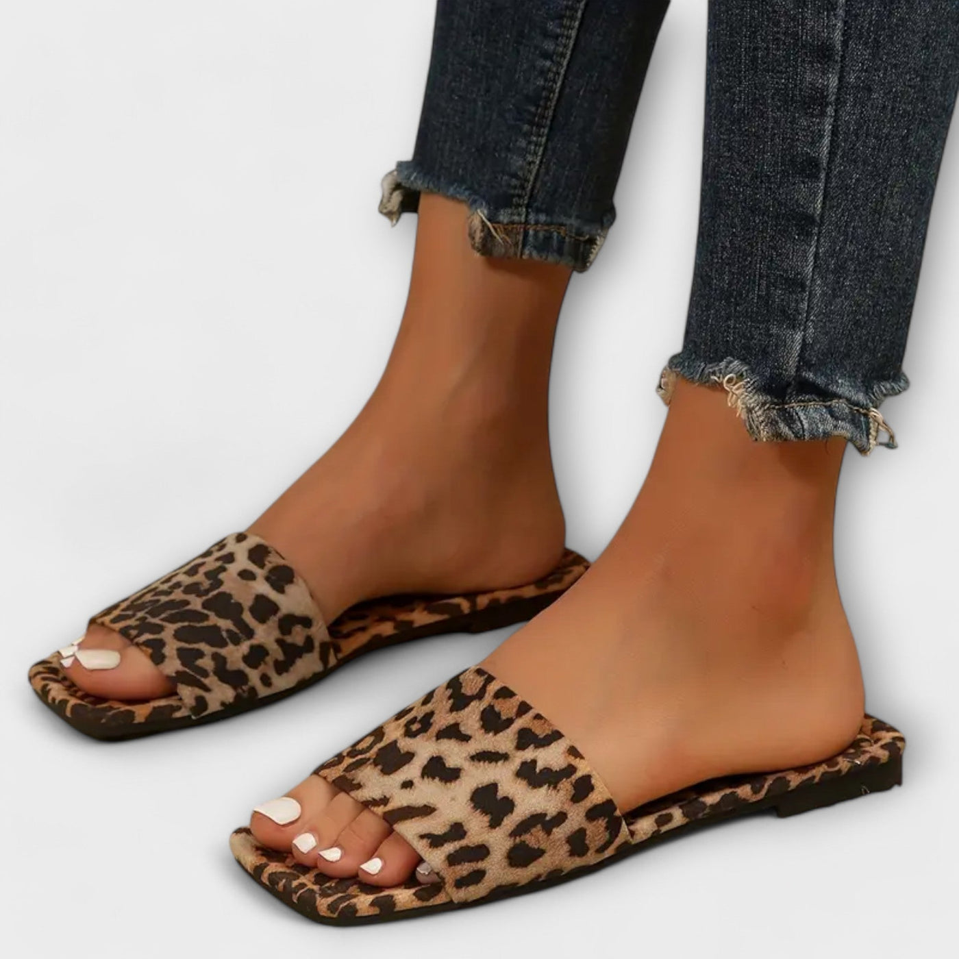 Nathalie | Flat Sandals with Leopard Print